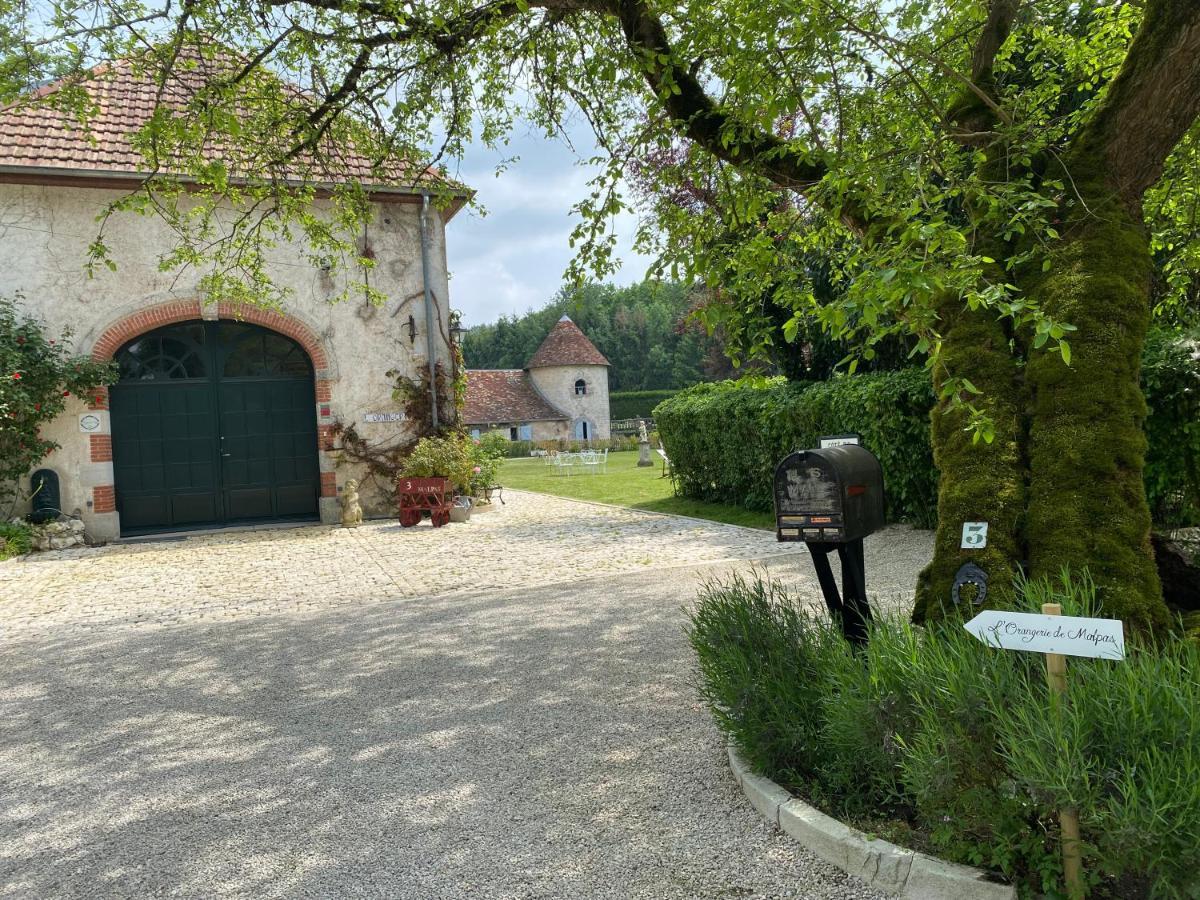 Le Colombier De Malpas Bed & Breakfast Quingey Exterior photo