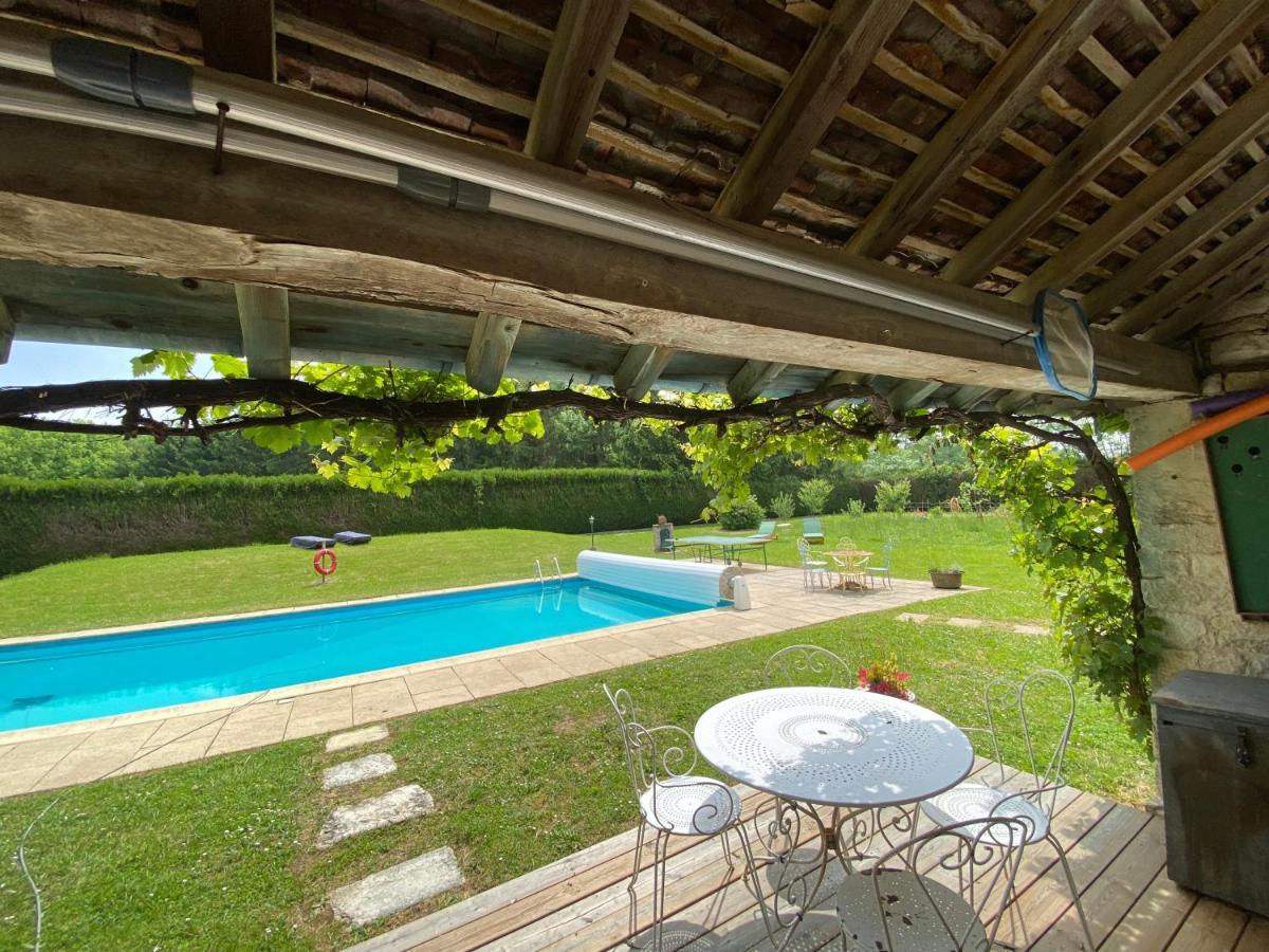 Le Colombier De Malpas Bed & Breakfast Quingey Exterior photo
